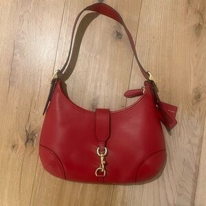Coach hamptons Hobo bag in Ruby